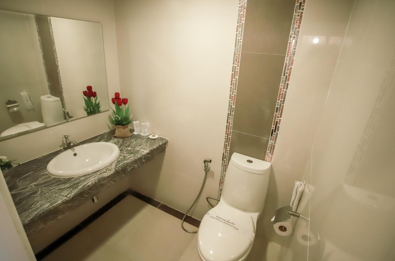 Korat Hotel - Sha Plus Nakhonratcsaszima Kültér fotó