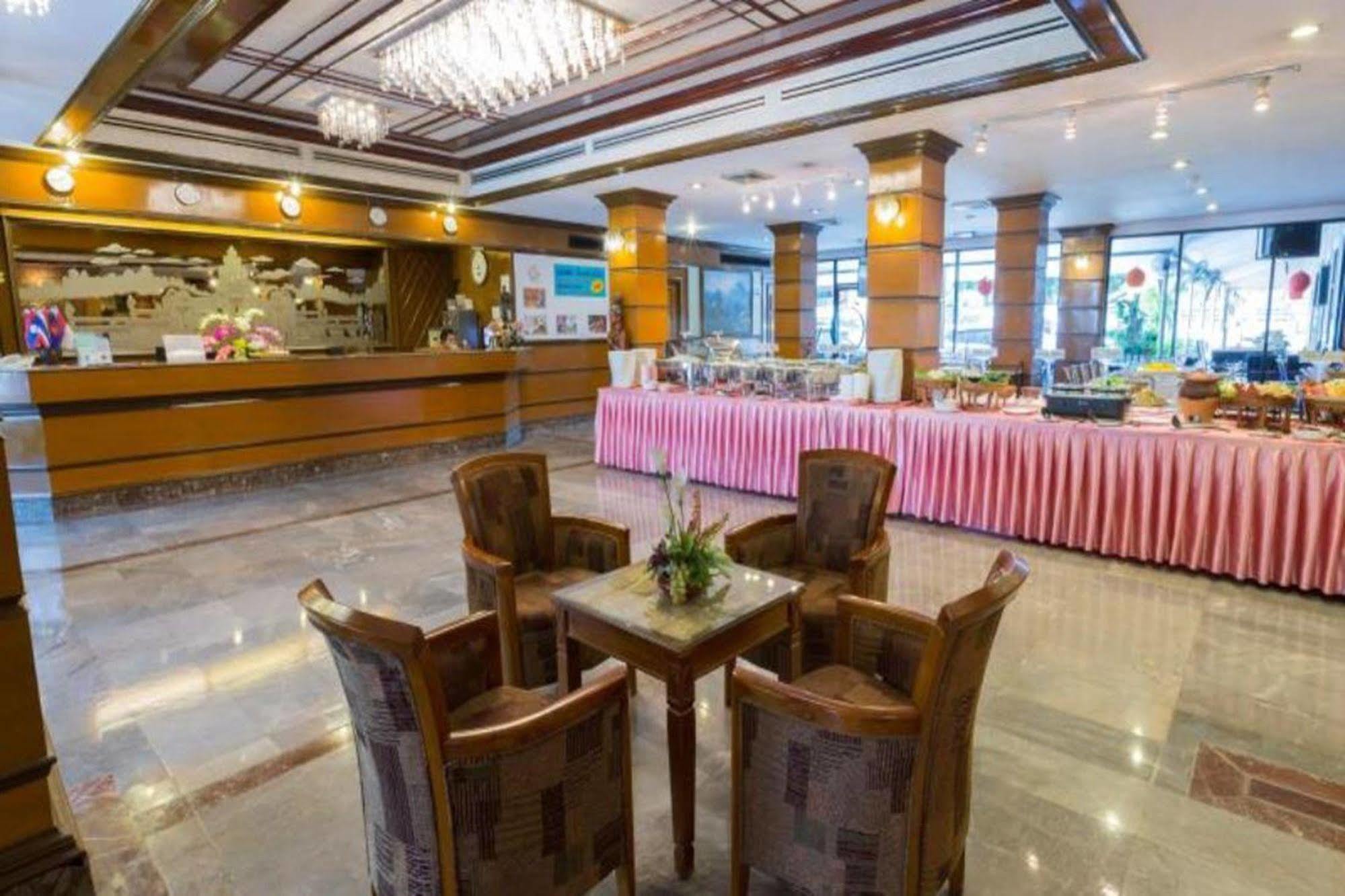 Korat Hotel - Sha Plus Nakhonratcsaszima Kültér fotó