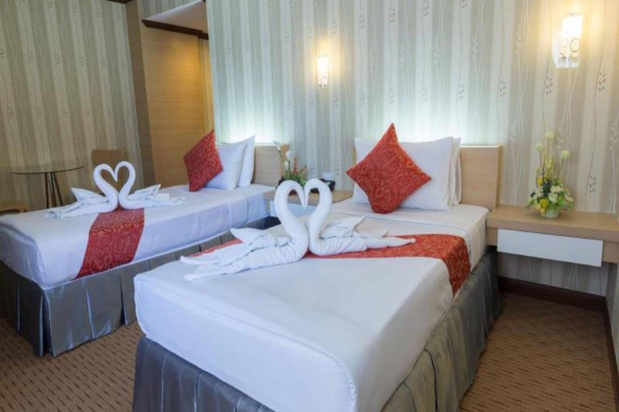 Korat Hotel - Sha Plus Nakhonratcsaszima Kültér fotó