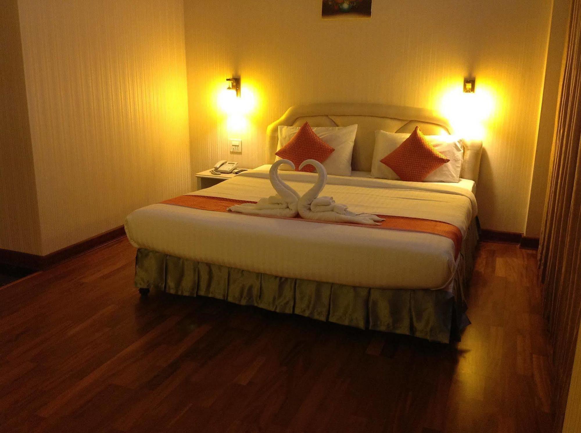 Korat Hotel - Sha Plus Nakhonratcsaszima Kültér fotó